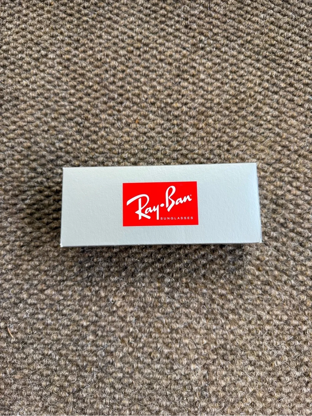 Brand New Ray Ban Polarized New Wayfarer Sunglasses RB2132 Size 55